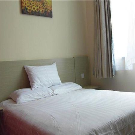 Hanting Express Sanya The First Market Branch Hotel Екстер'єр фото