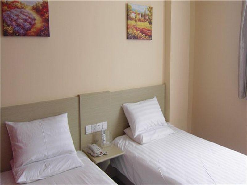 Hanting Express Sanya The First Market Branch Hotel Екстер'єр фото